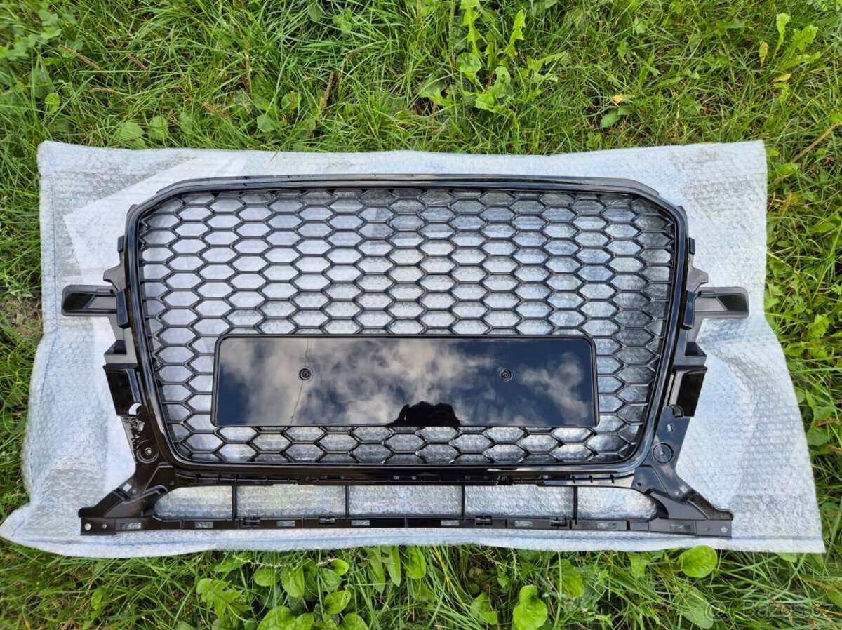 AUDI Q5 8R FACELIFT predná maska HONEYCOMB - 2