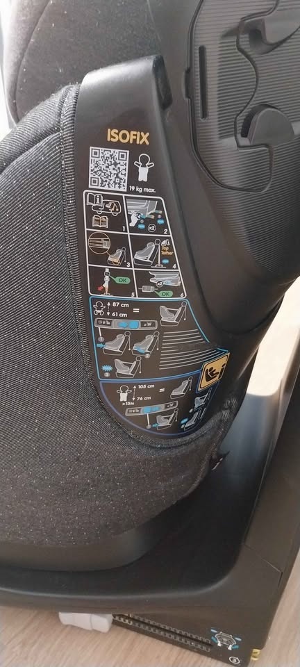 Autosedačka Maxi-Cosi - 2