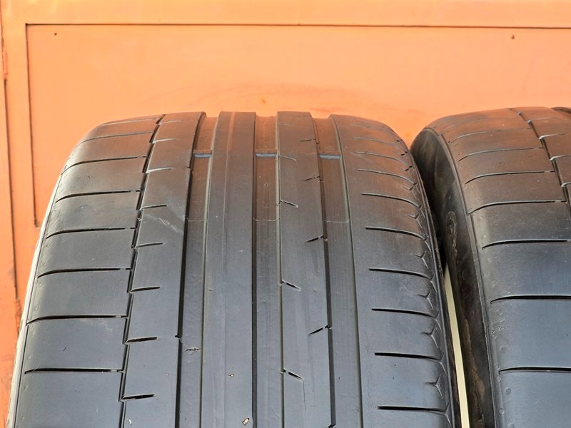 Letní Continental 245/40/21 XL - 2