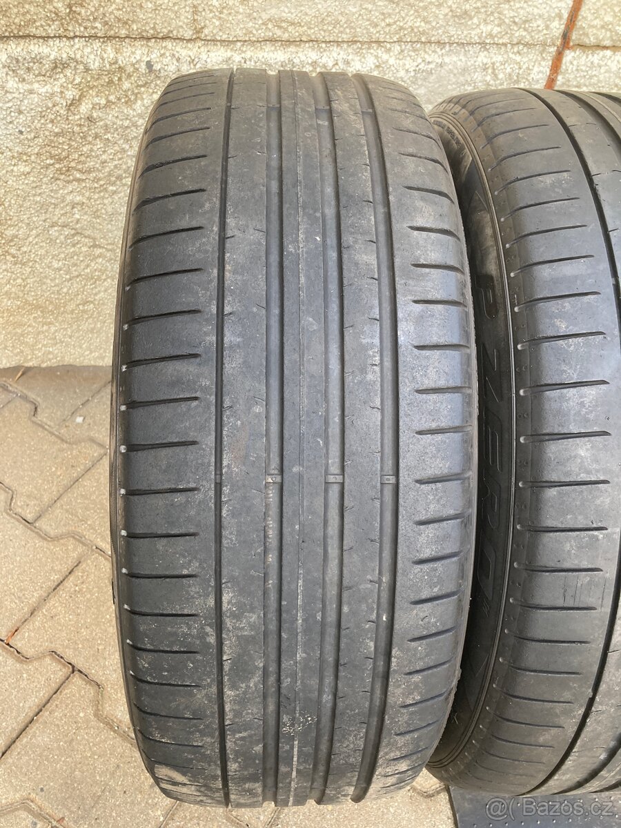 Letní sada pneu 225/45/19 Pirelli Pzero - 2