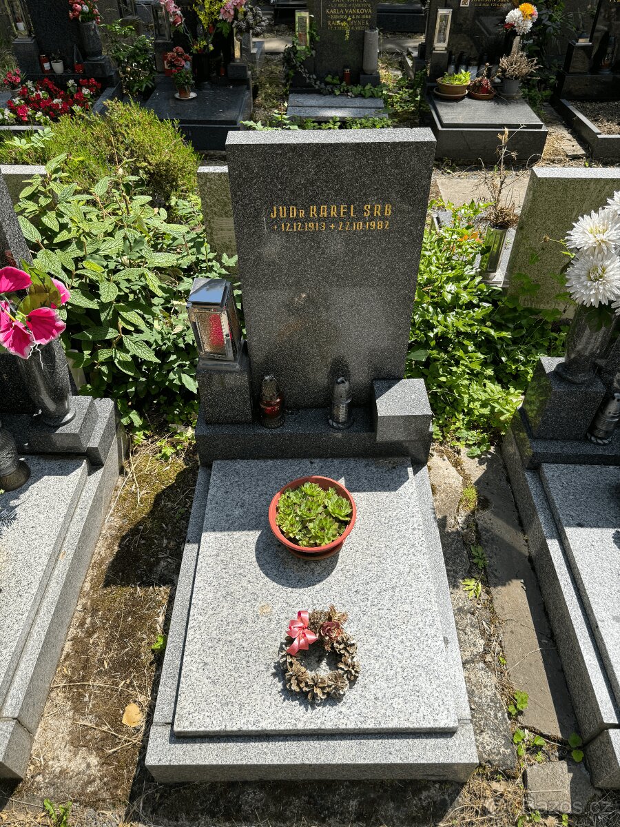 Urnový hrob - Olšanské hřbitovy, předplaceno do 2032 - 2