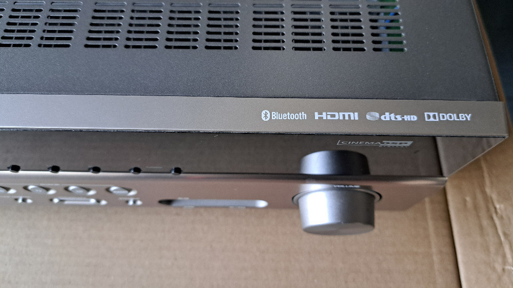 AV RECEIVER YAMAHA RX-V379 - 2