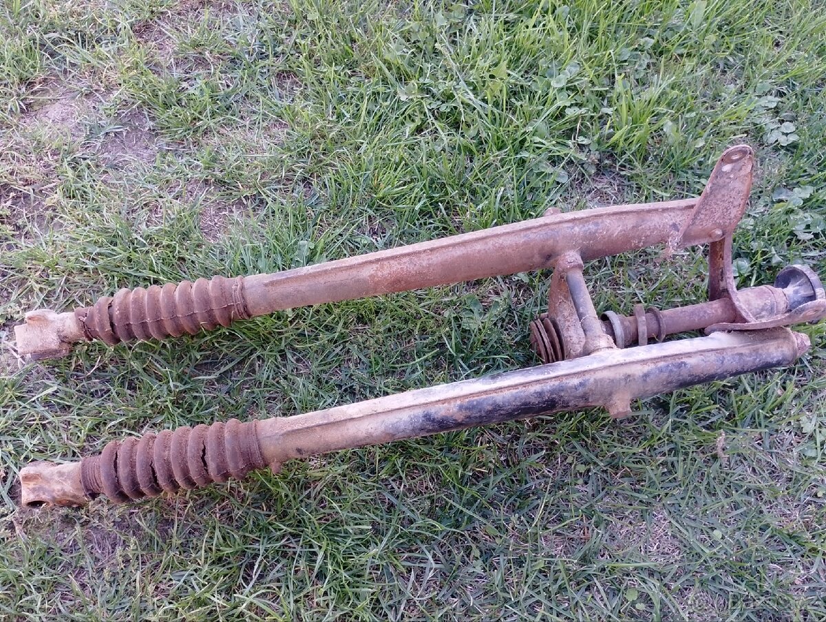 ČZ 150c vidlice - 2