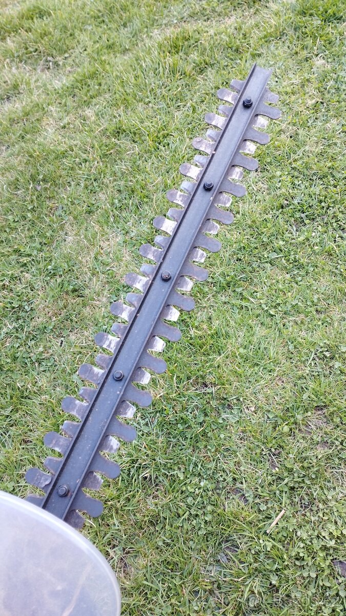 Plotostřih elektrický - 2