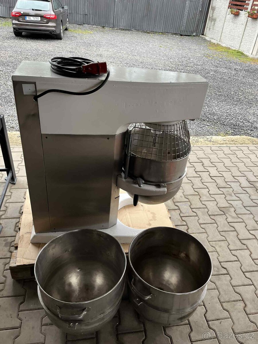 Kuchyňský robot Alba - 2