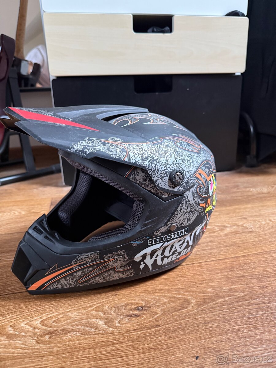 Dětská cross helma Mejia - 2