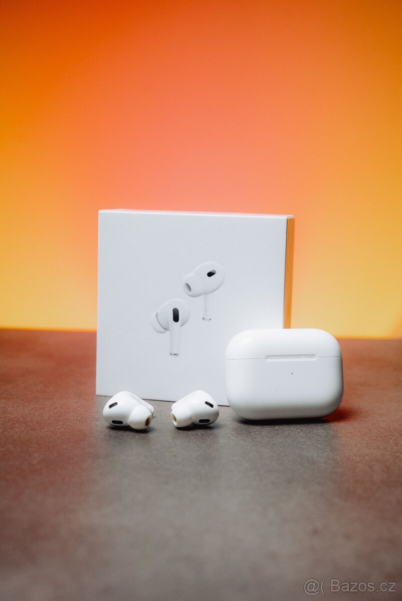 Apple AirPods Pro 2 – skvělý stav, kompletní balení - 2