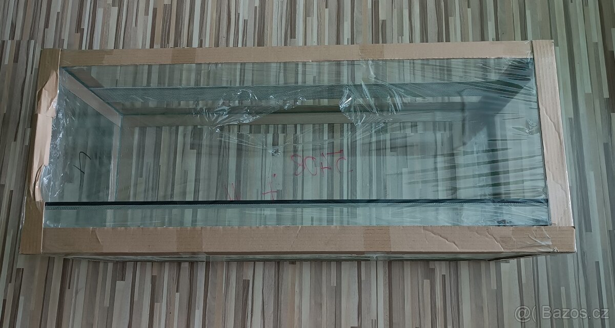 Prodám terárium s rozměry 100x40x40 - 2
