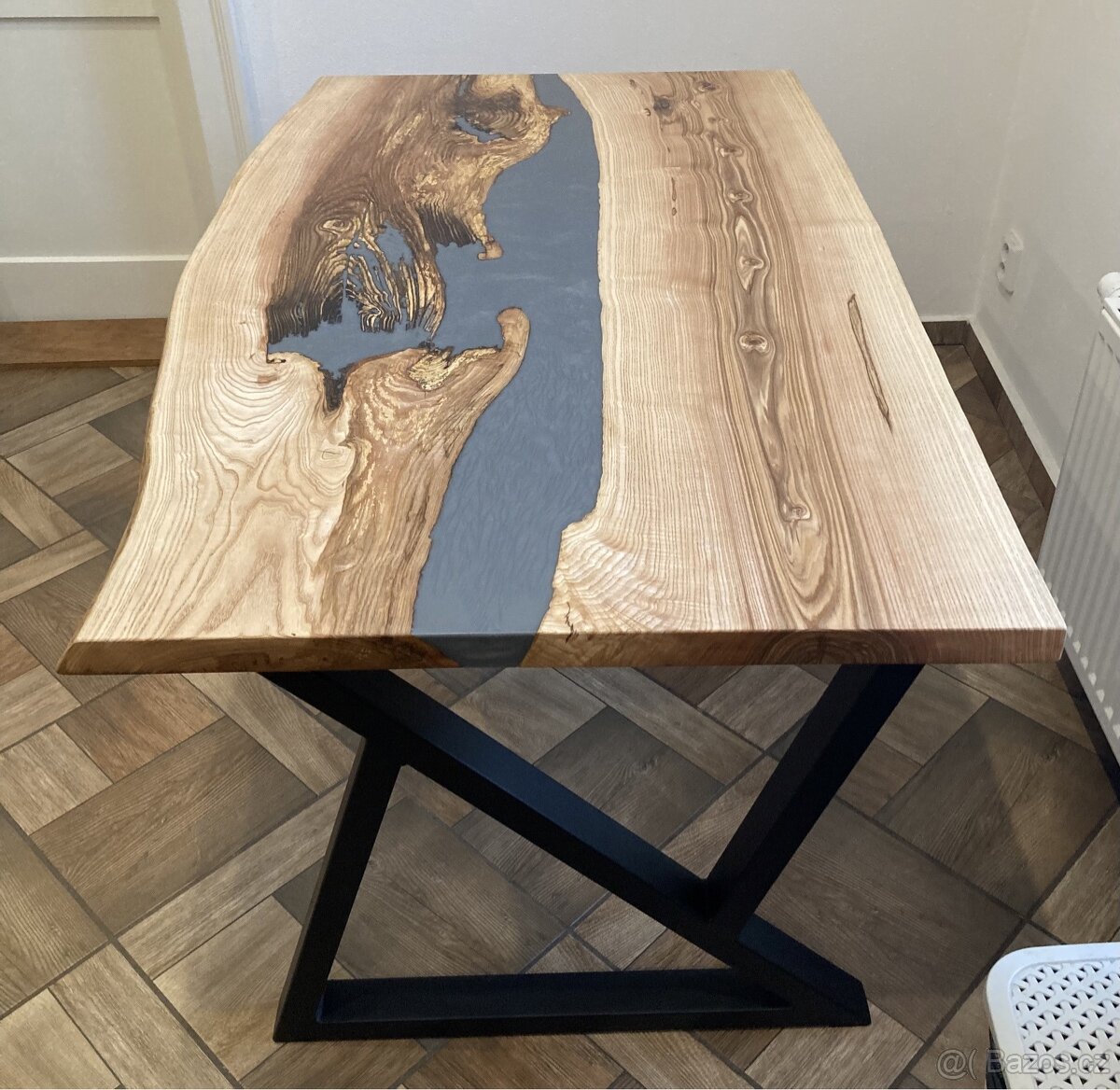 Epoxidový stůl - 2