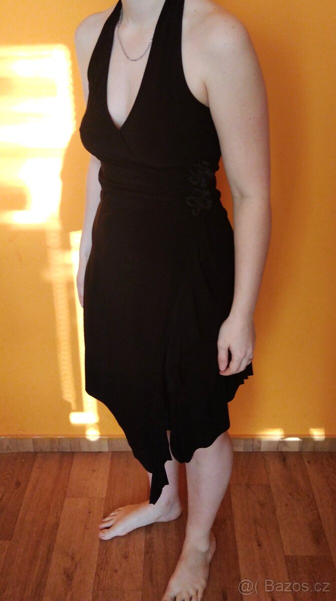 Krátké plesové šaty - 2