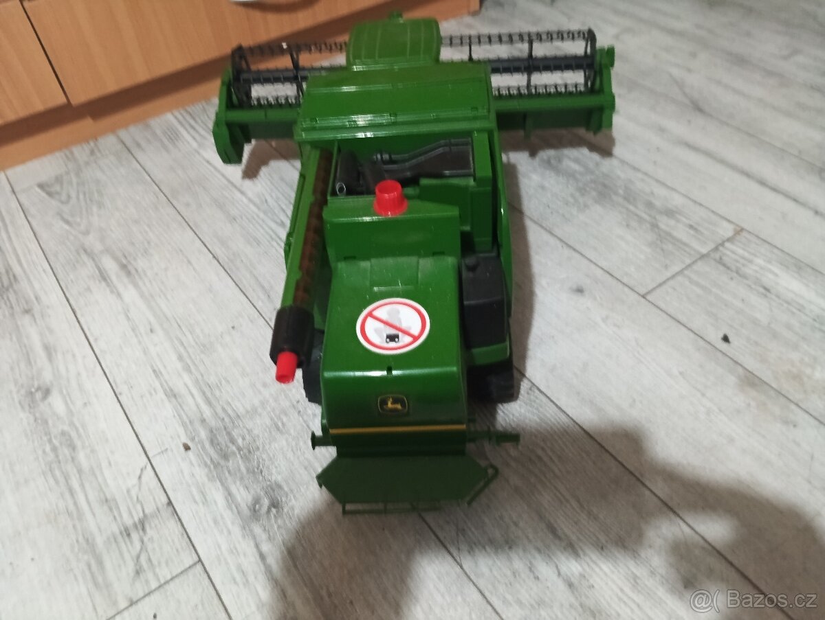 Kombajn John Deere i 670 - 2