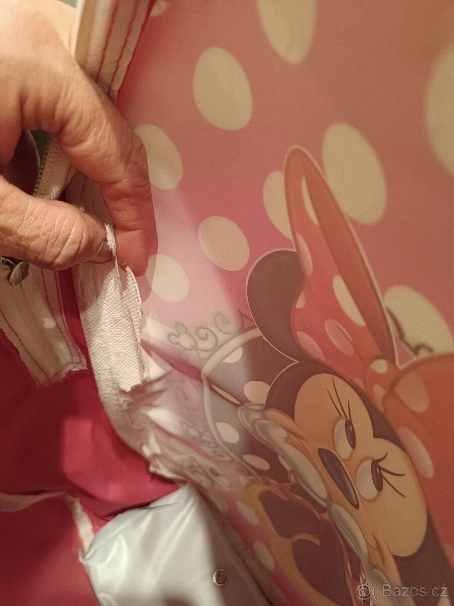 Hračky holčička - 2