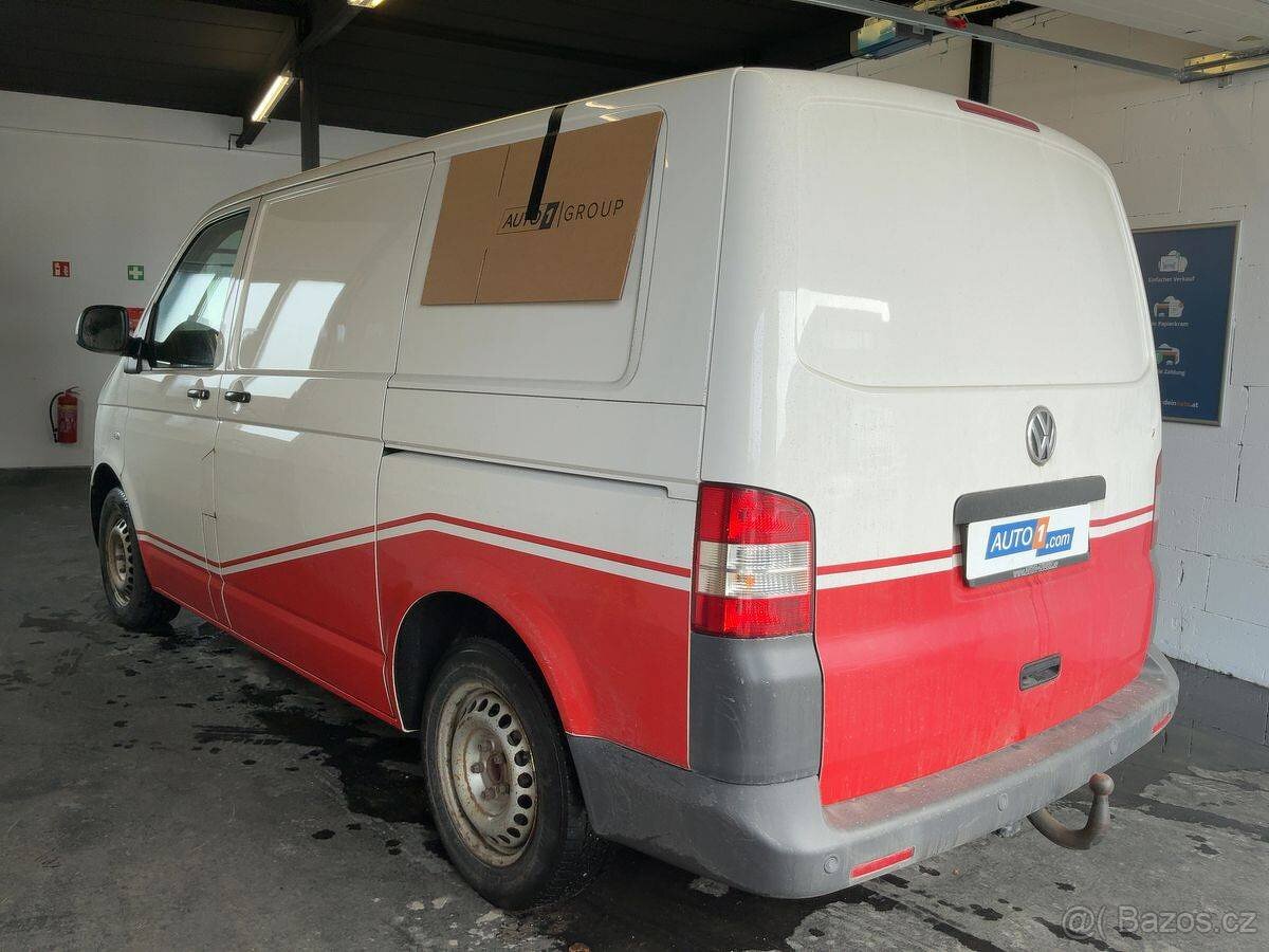 T5 Transporter 2.0 TDI 103kW,tažné,klima,serviska - 2