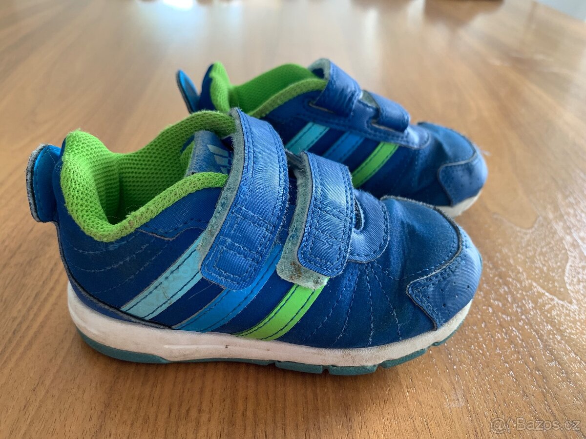 Botasky Adidas vel.23 - 2