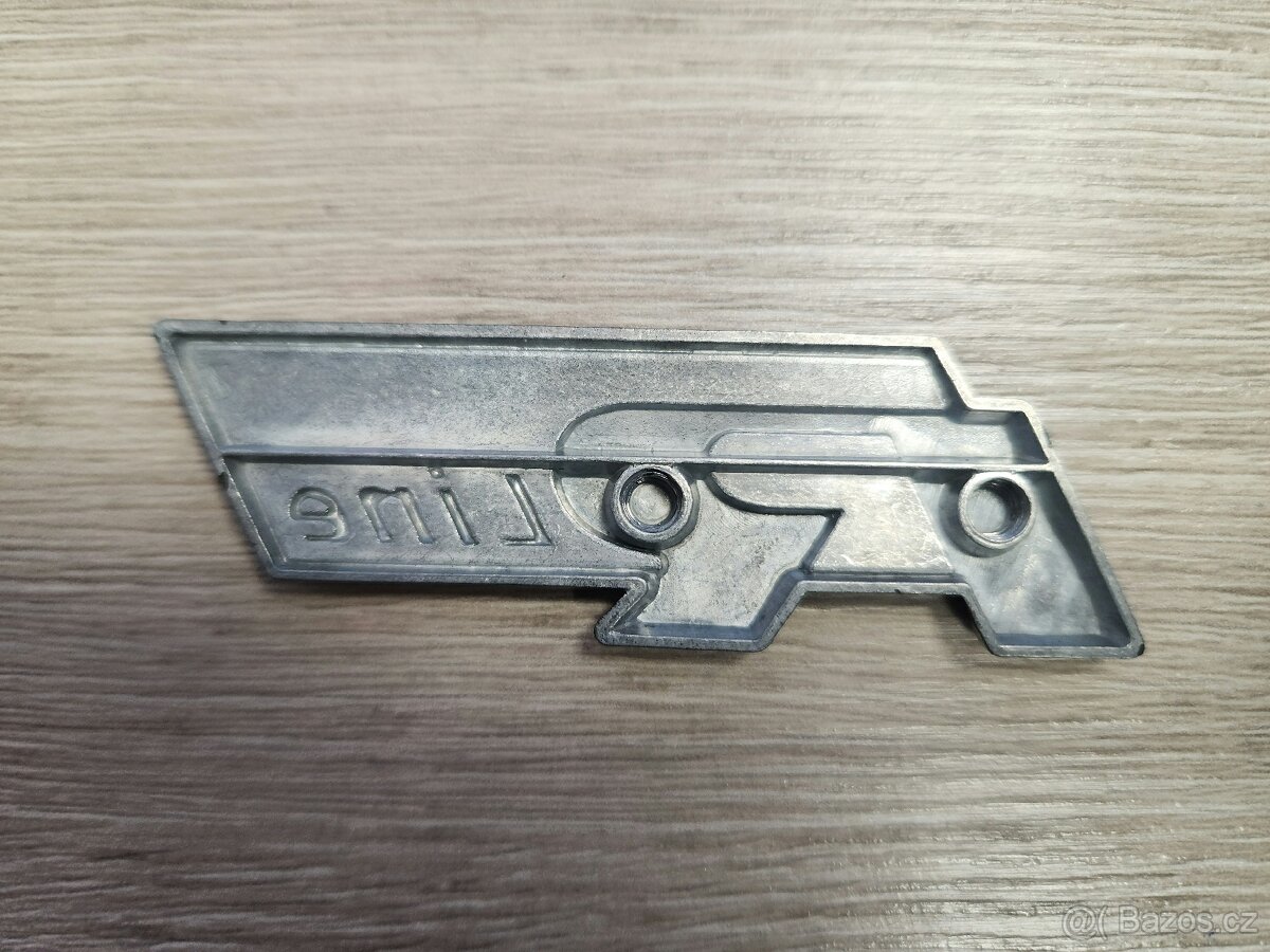 Emblém R-line, černý - 2