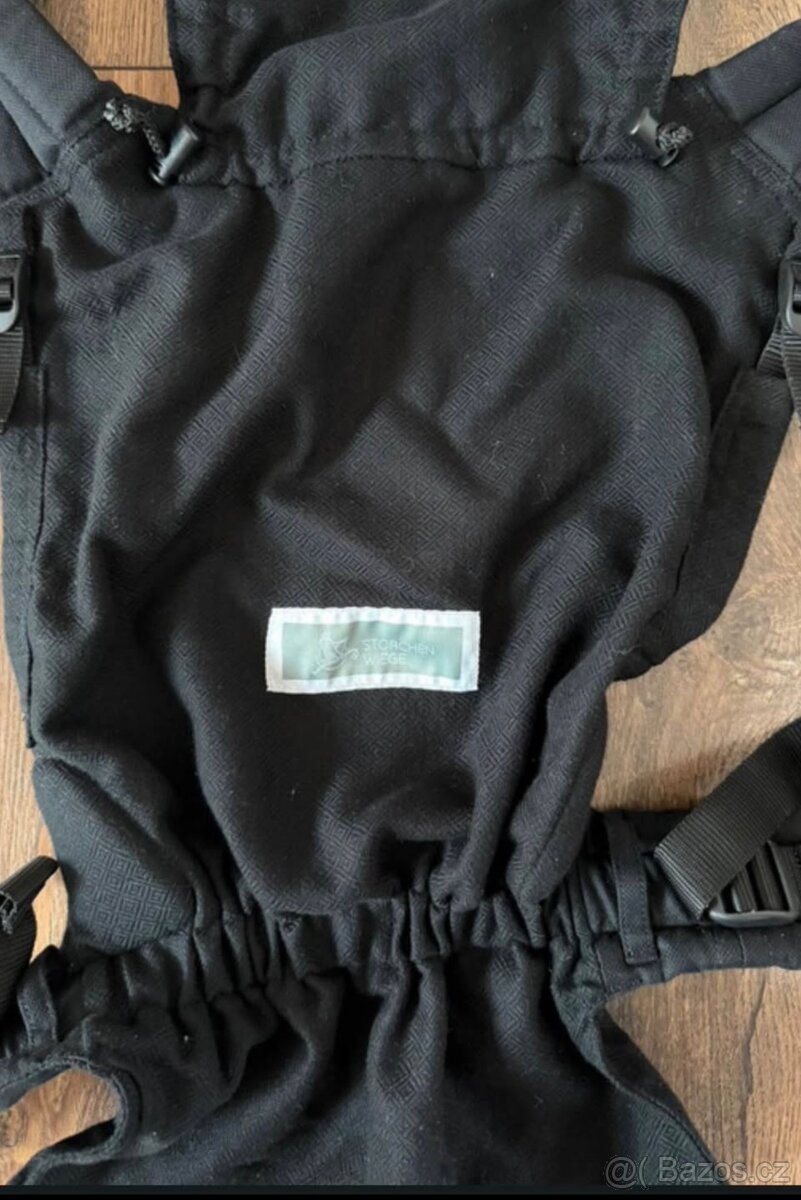 Nosítko Storchenwiege černé - 2