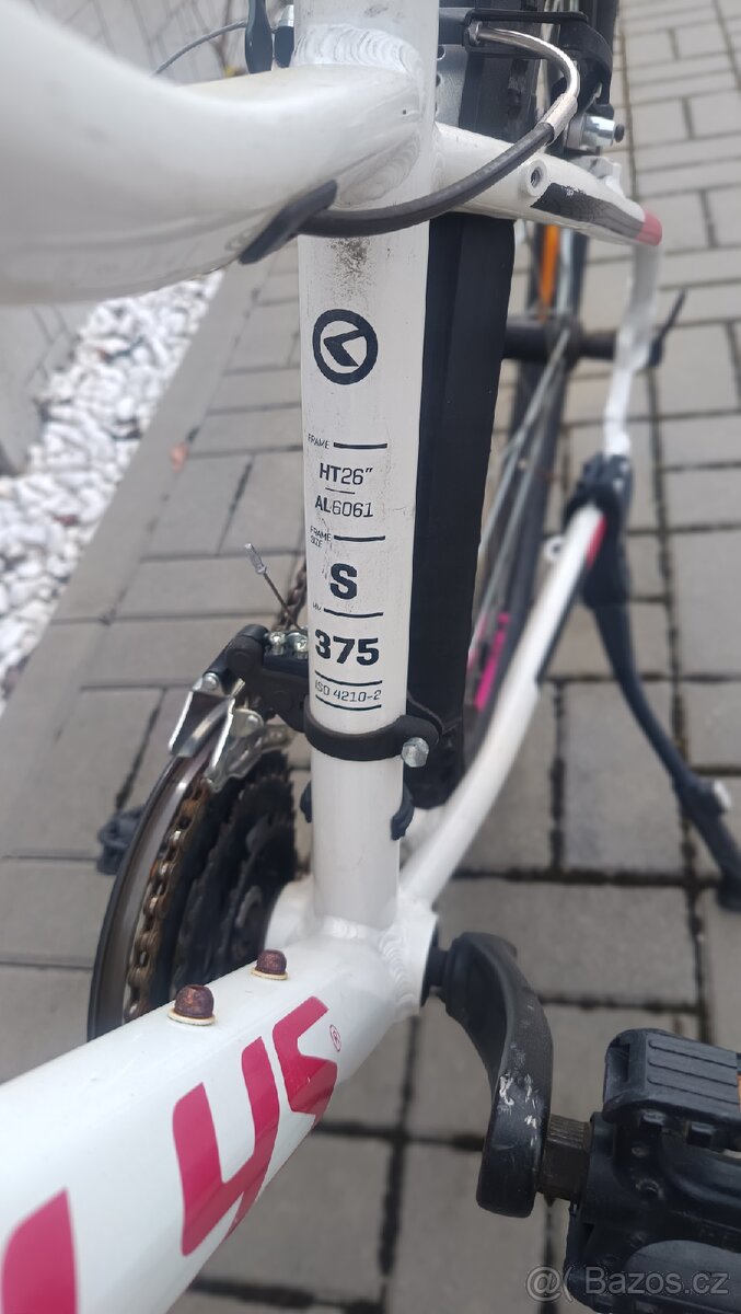 Dětské dívčí kolo 26" - 2