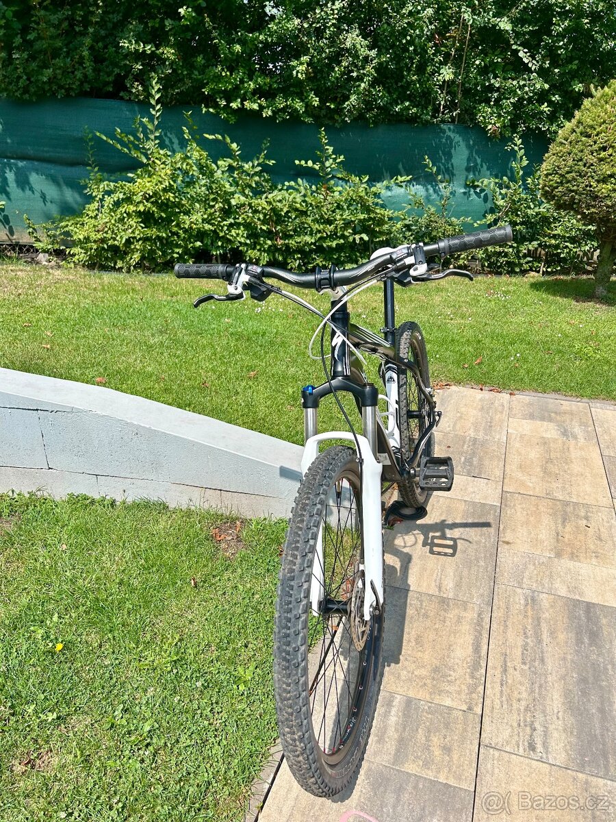 Specialized Rockhopper - 2