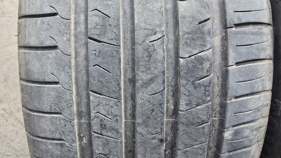 Letní pneu 255/35/19 Tomket - 2