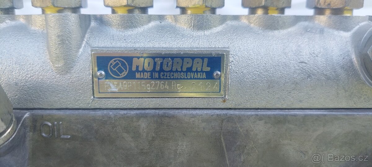 Prodám vstřikovací čerpadlo na Š706 RT - 2