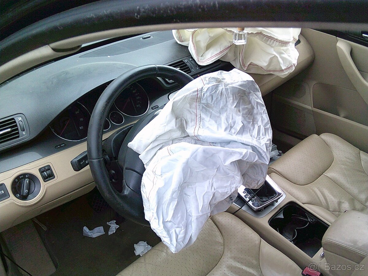 VW Passat, BVY - 2