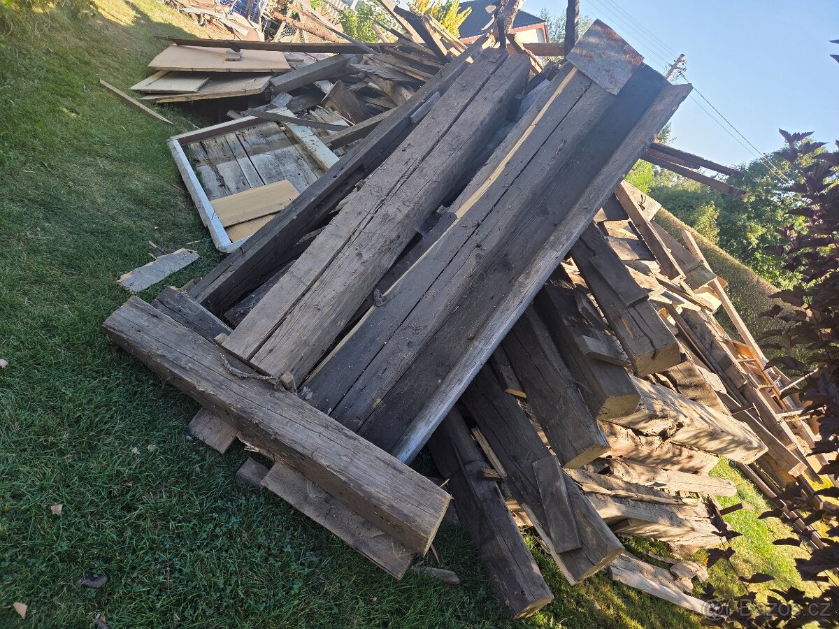 Dřevo - 2