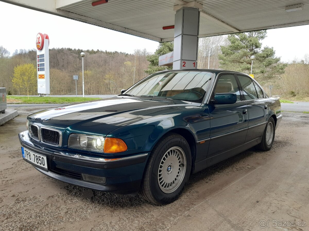 BMW 750i Individual E38 - 2