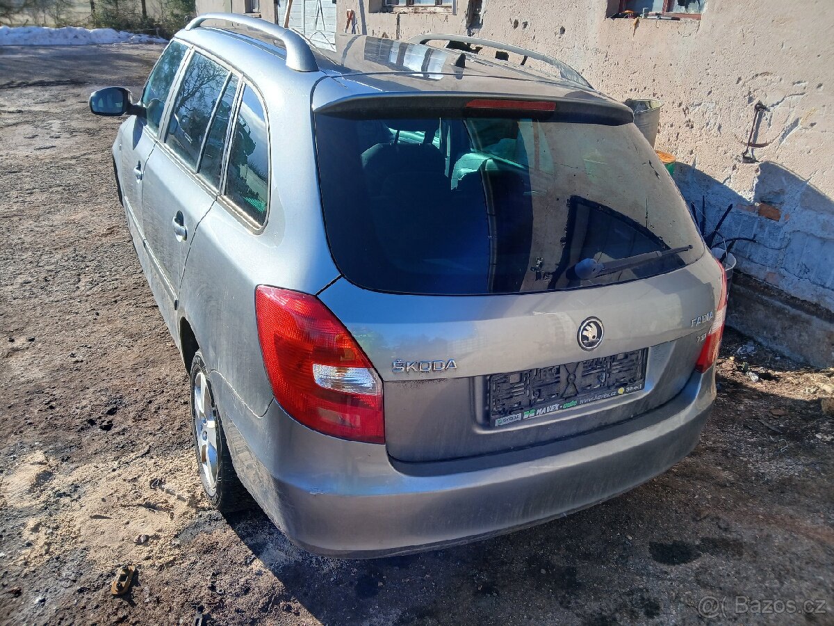 ŠKODA Fábia 1.2 tsi Facelift - 2