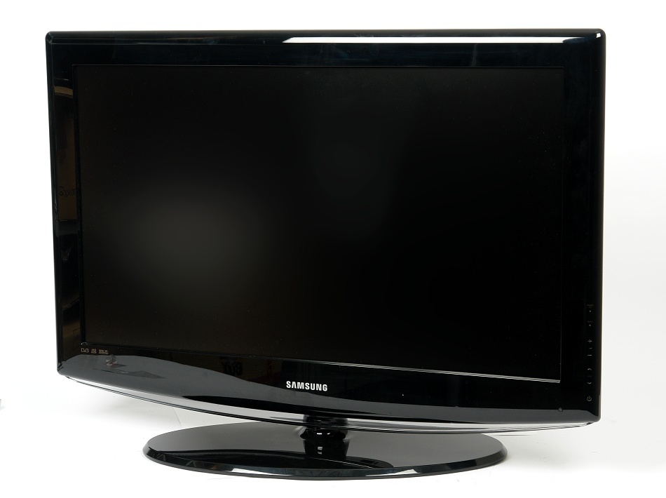 Samsung LE32R86BD. - 2
