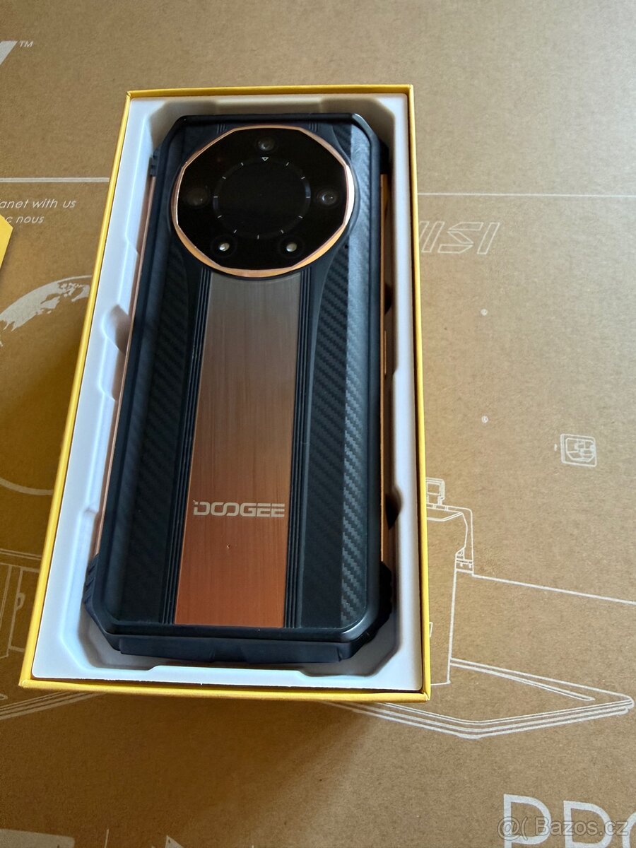 Doogee S110 22 / 256 GB - 2