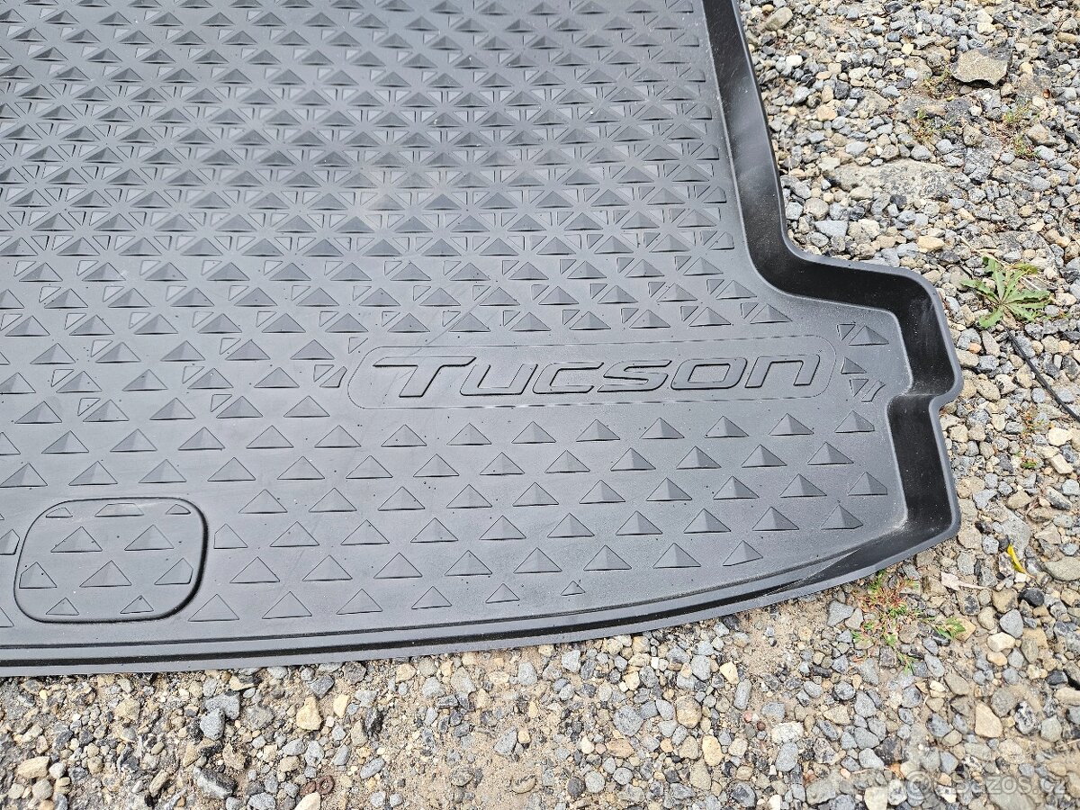 Gumová vana do kufru Hyundai Tucson NX4 - 2