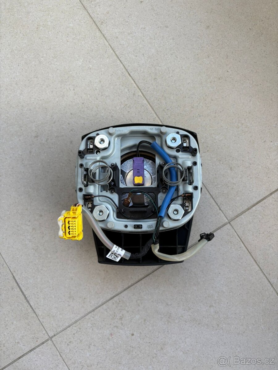 Octavia 2 volantový airbag - 2