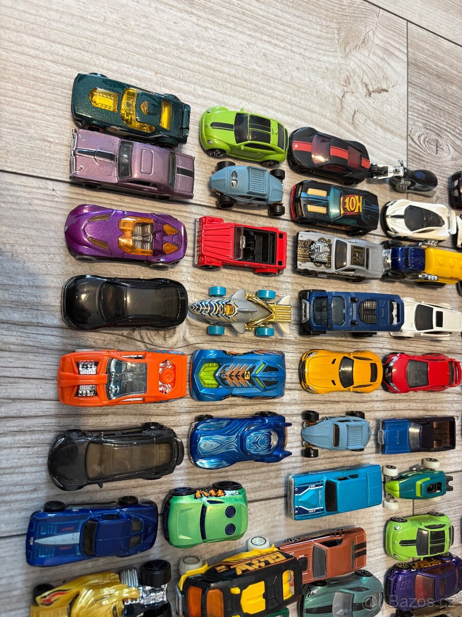 Hot Wheels - 2