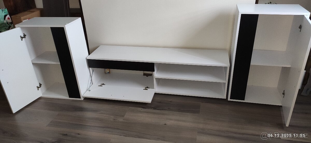 Prodám obývací stěnu - 2