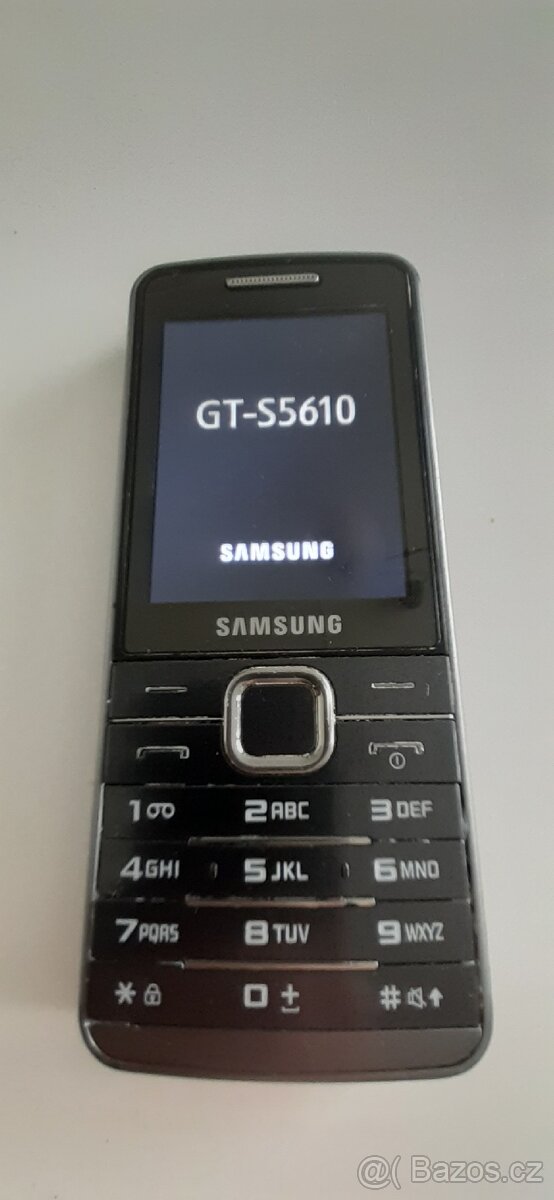 Samsung GT-S5610 - 2