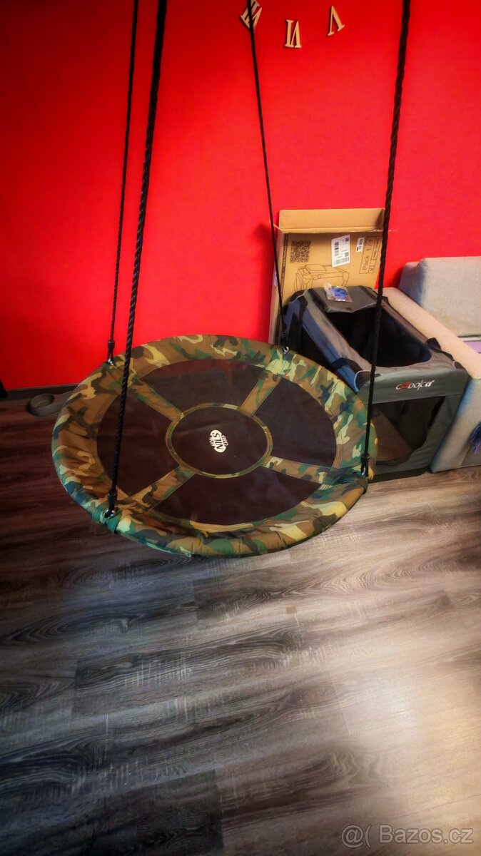 HOUPAČKA ČAPÍ HNÍZDO - 2