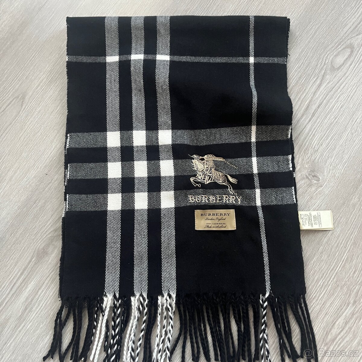 Burberry šála černá - 2