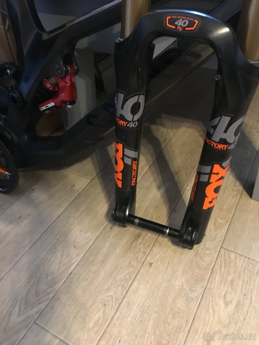 vidlice Fox - 2