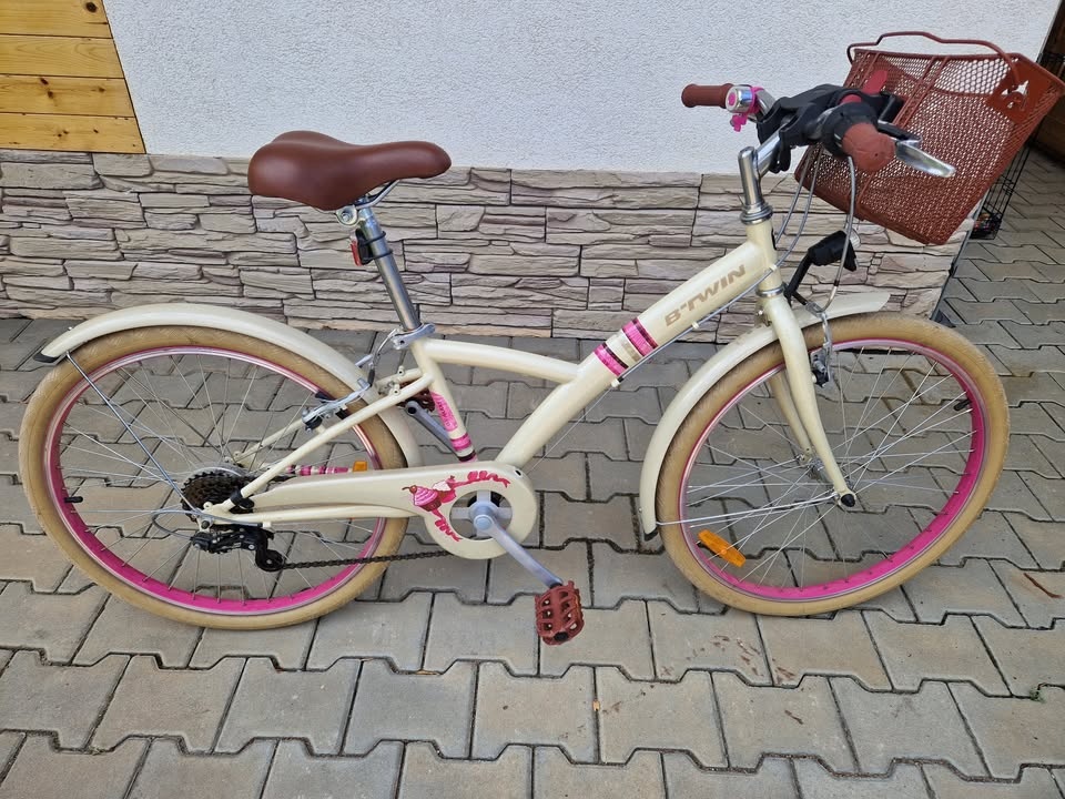 Dívčí kolo B TWIN Poply 500 - 2