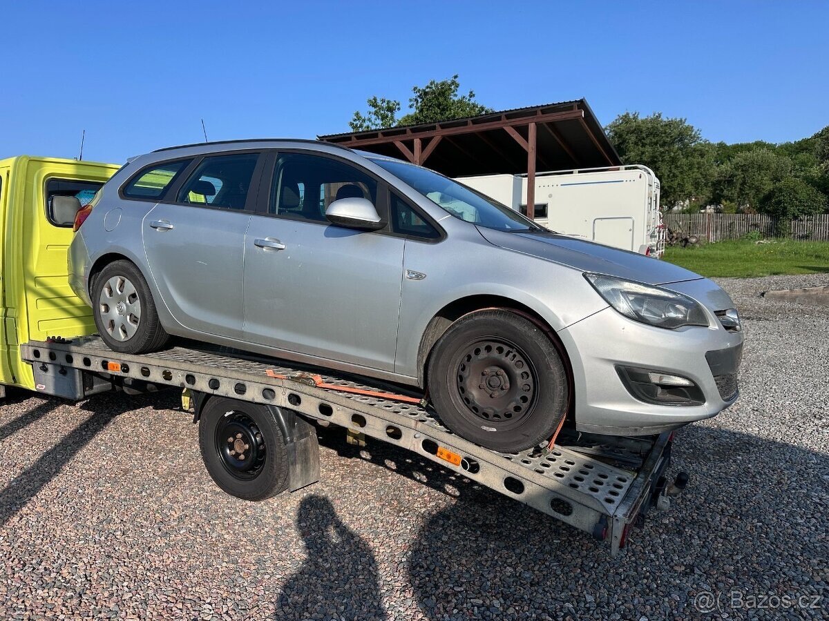 Opel Astra combi, tourer 1.6 CDTI 81kw - 2