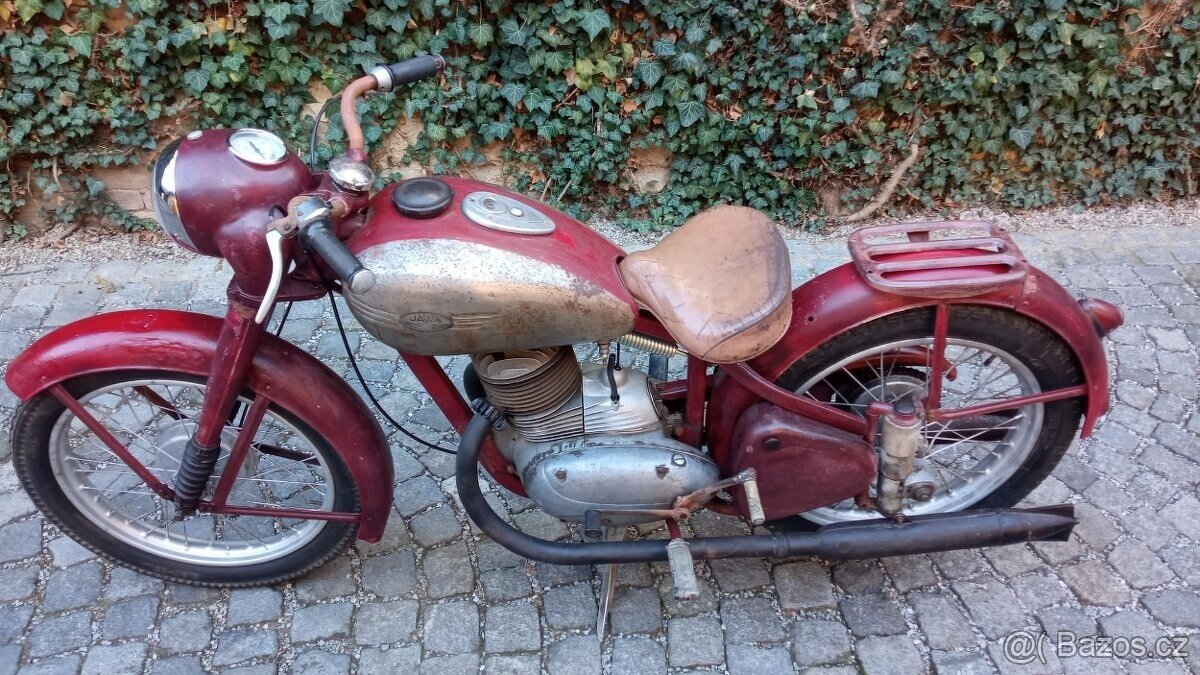 Jawa 250 Pérák - 2
