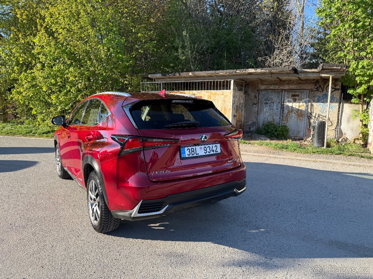 Lexus NX 300h - 2