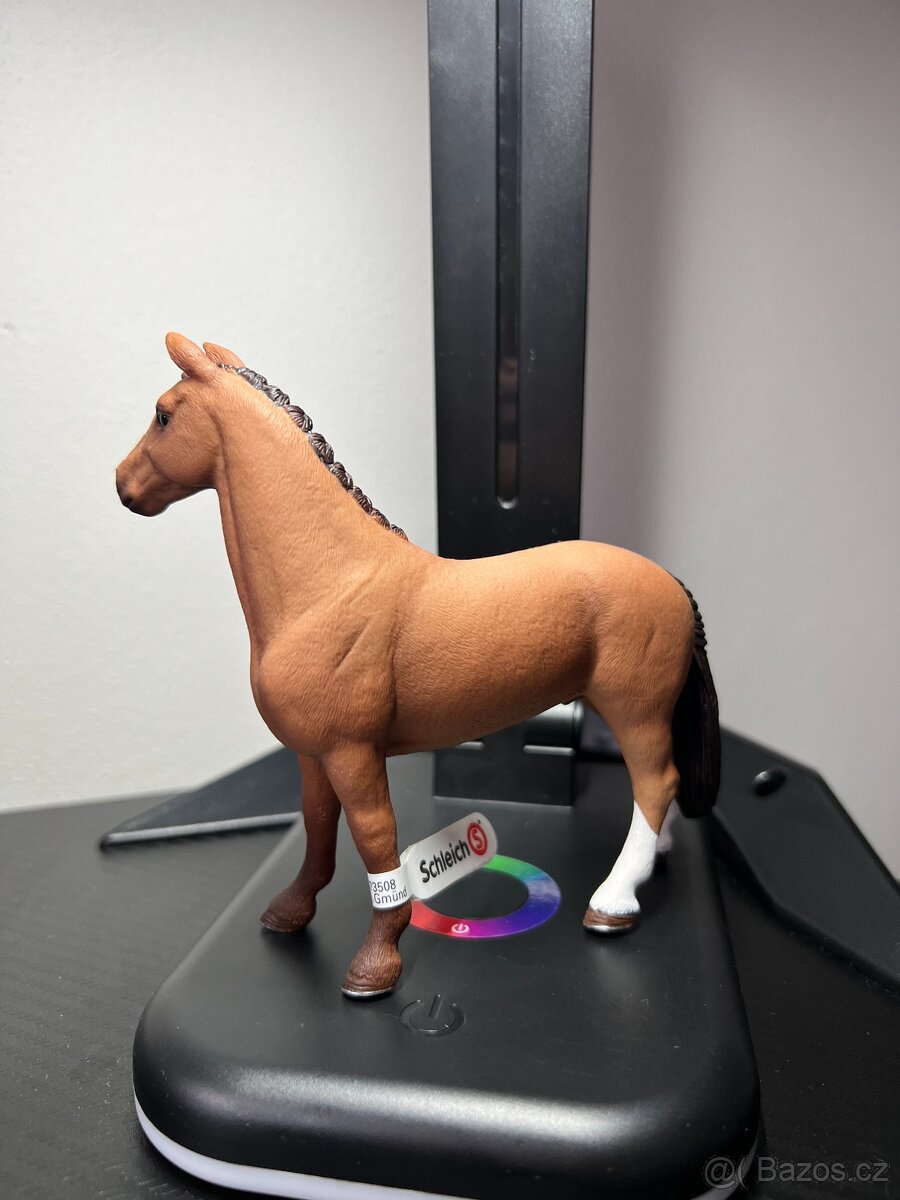 Schleich Hannoverští hřebci - 2