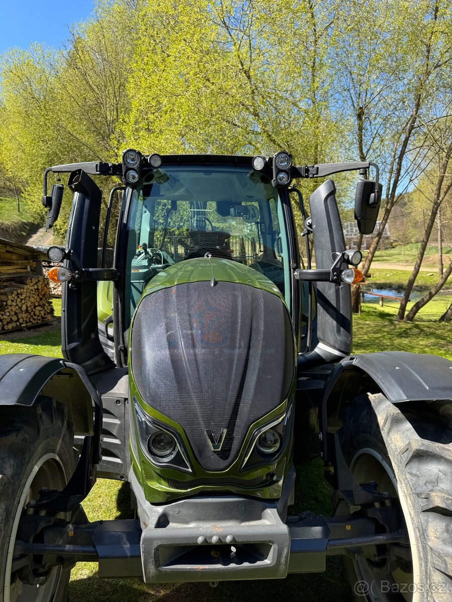 Valtra n134 active + Palms 13D - 2