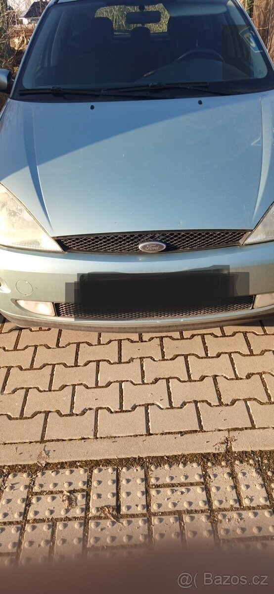 Prodám/vyměním/náhradní díly Ford Focus 2000 - 2