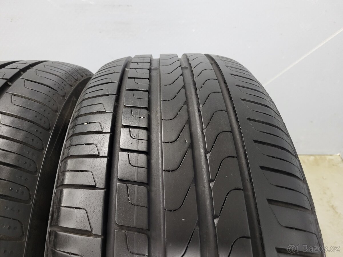 2x 235/45R18 Pirelli Letní - 2