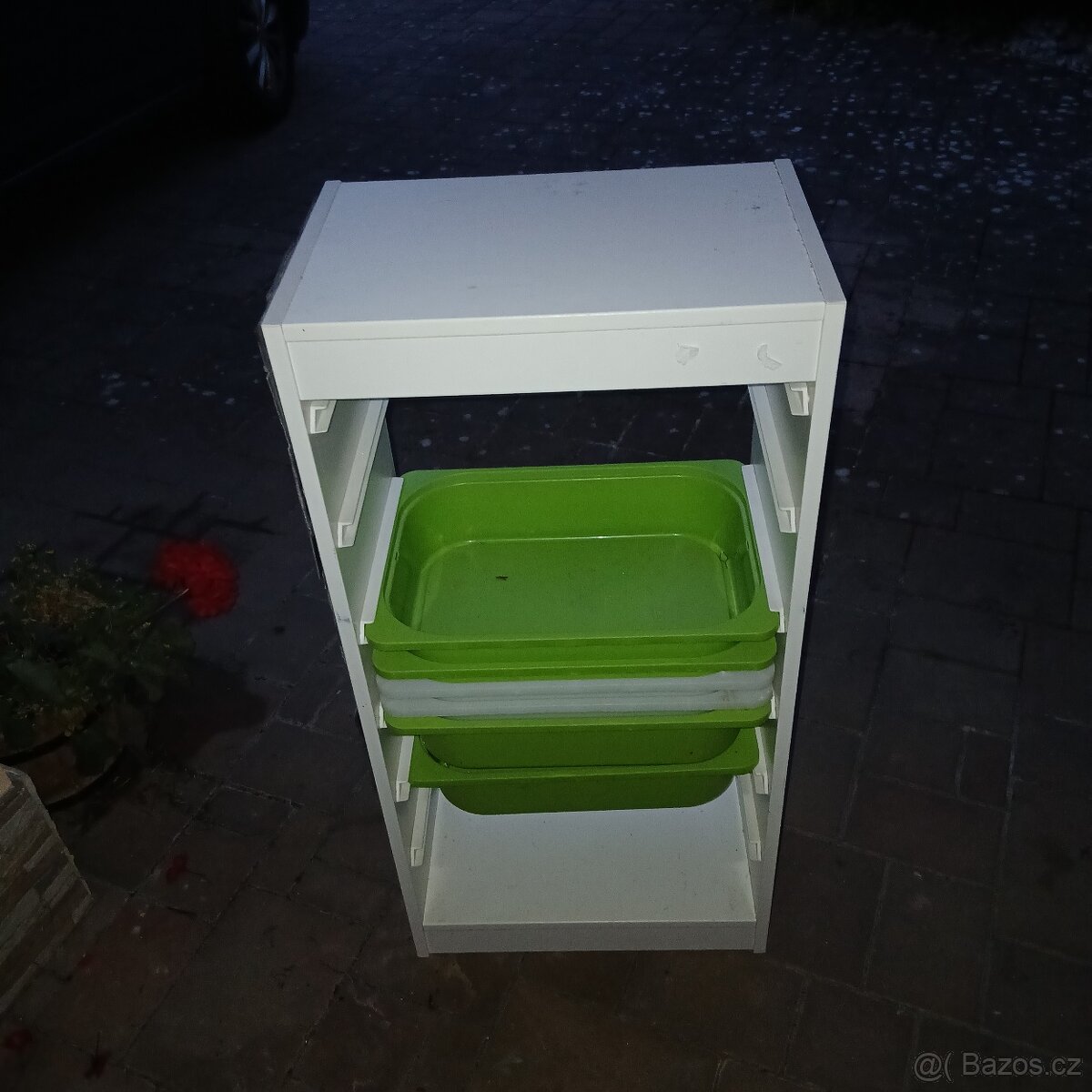 dětský úložný regál - 2