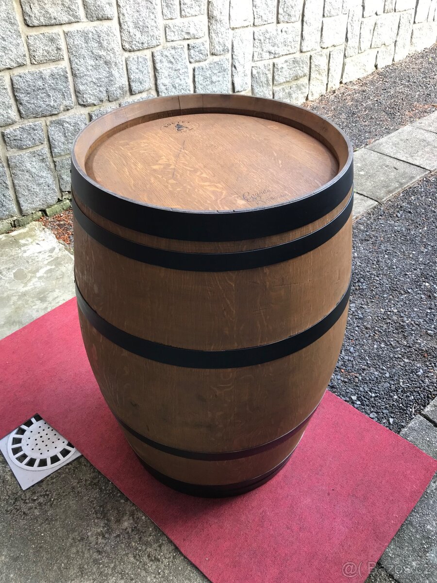 Sud od vína 225L - 2