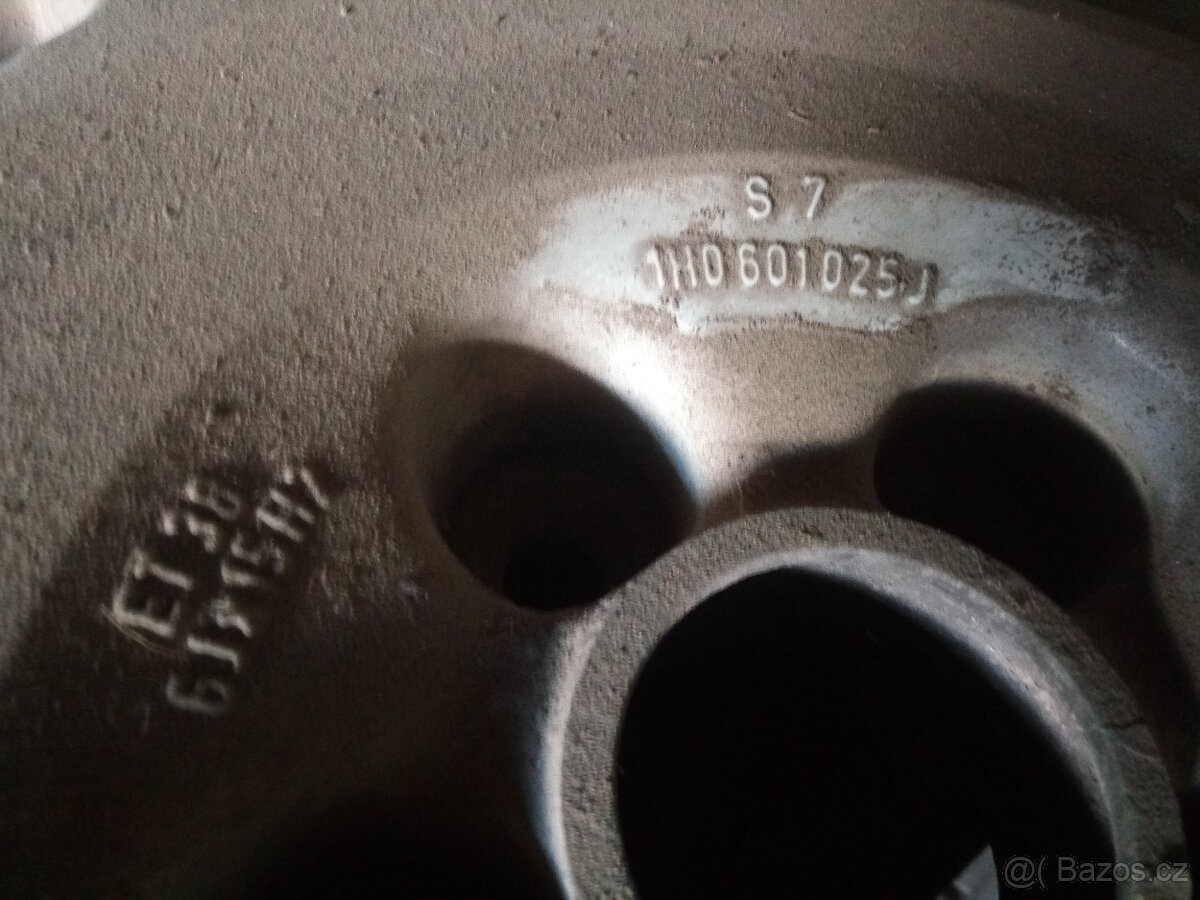 Originalni rafky VR 6 - 2