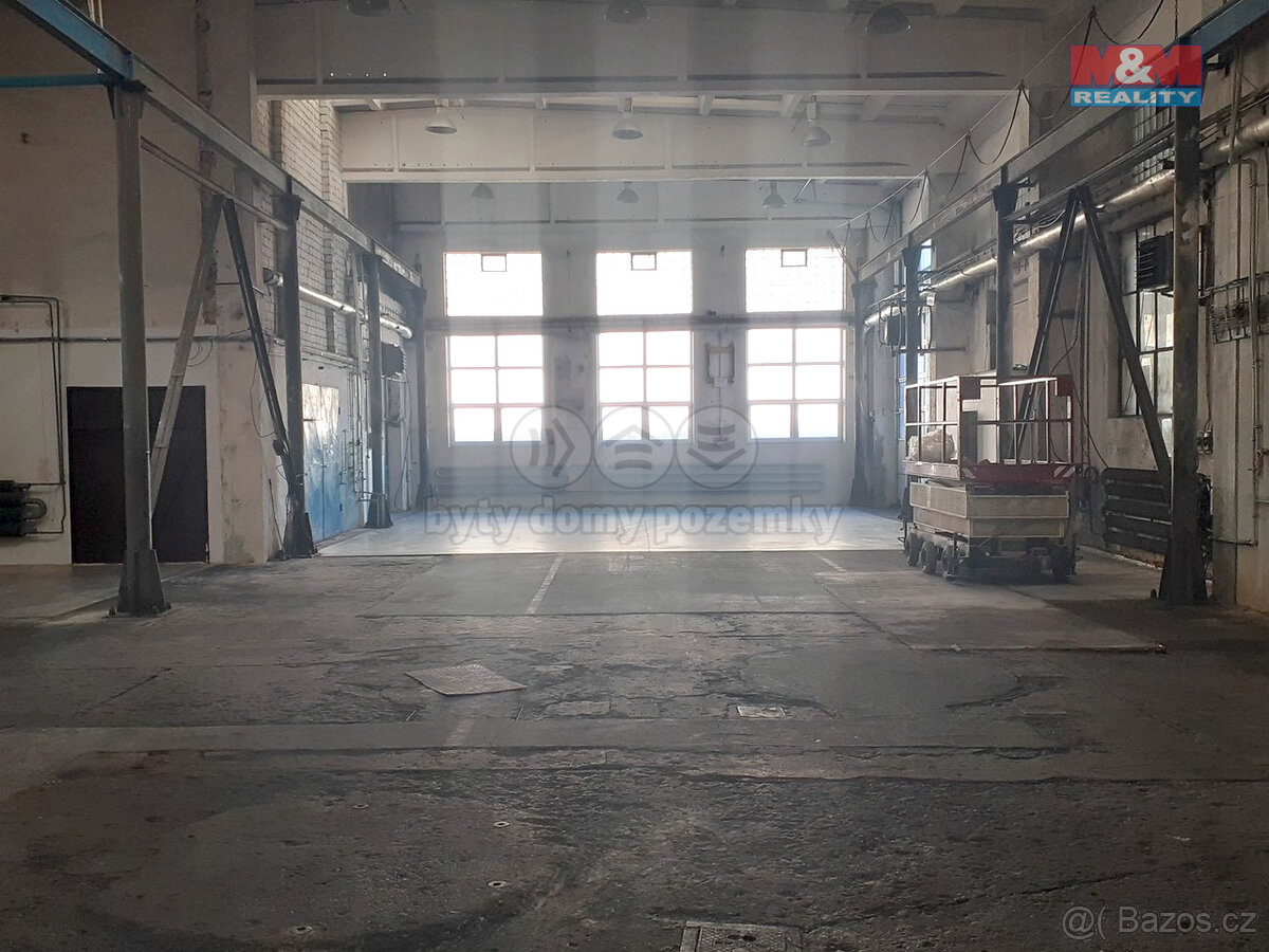 Pronájem výrobního objektu v Hradci Králové, ul. Pražská tř. - 2